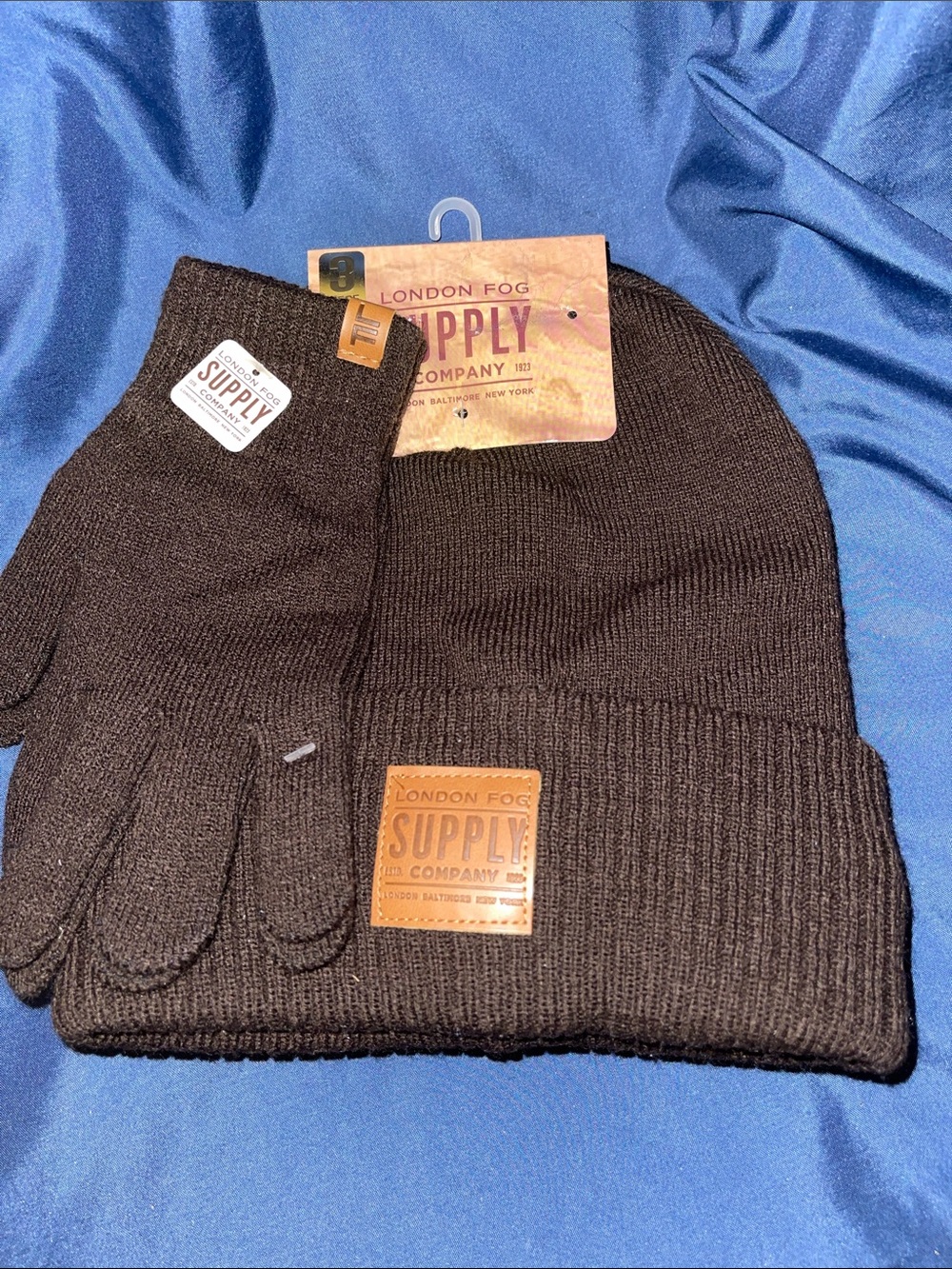 London Fog Supply Co. Brown & Black Knit Beanies and Glove Set